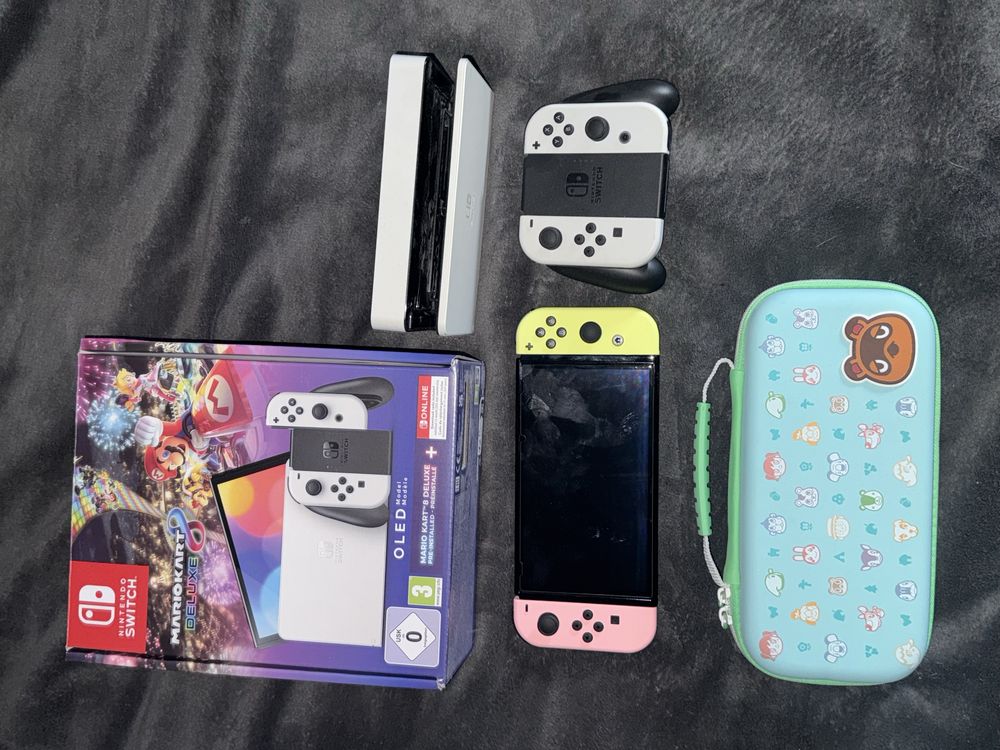 Konsola Nintendo Switch OLED