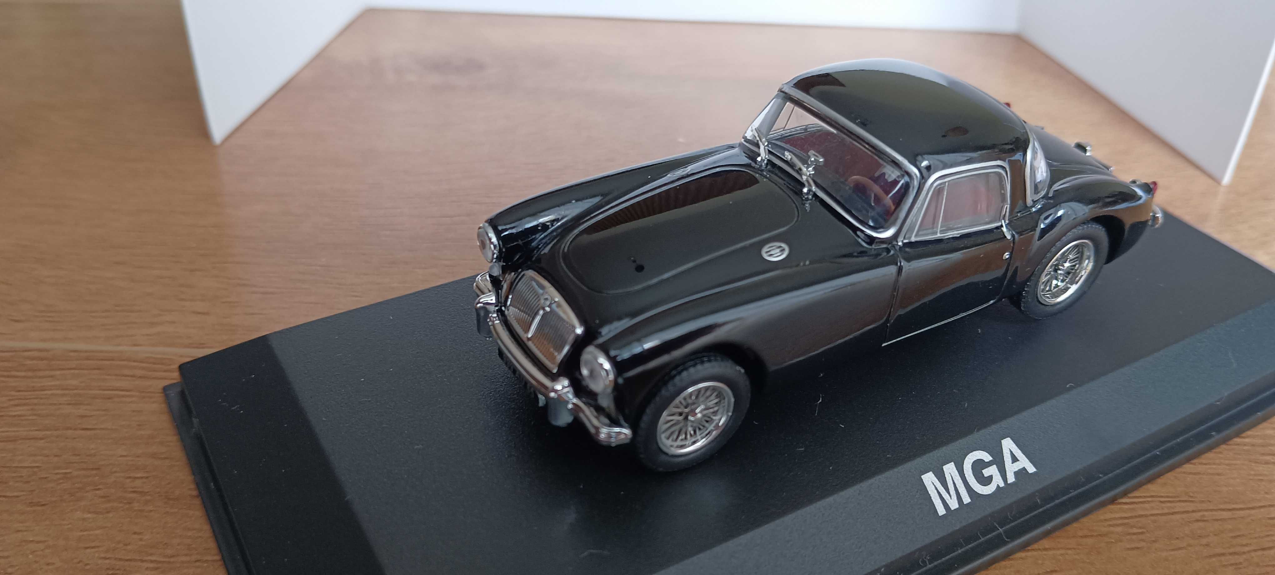 MGA Coupe 1956 1/43  NOREV