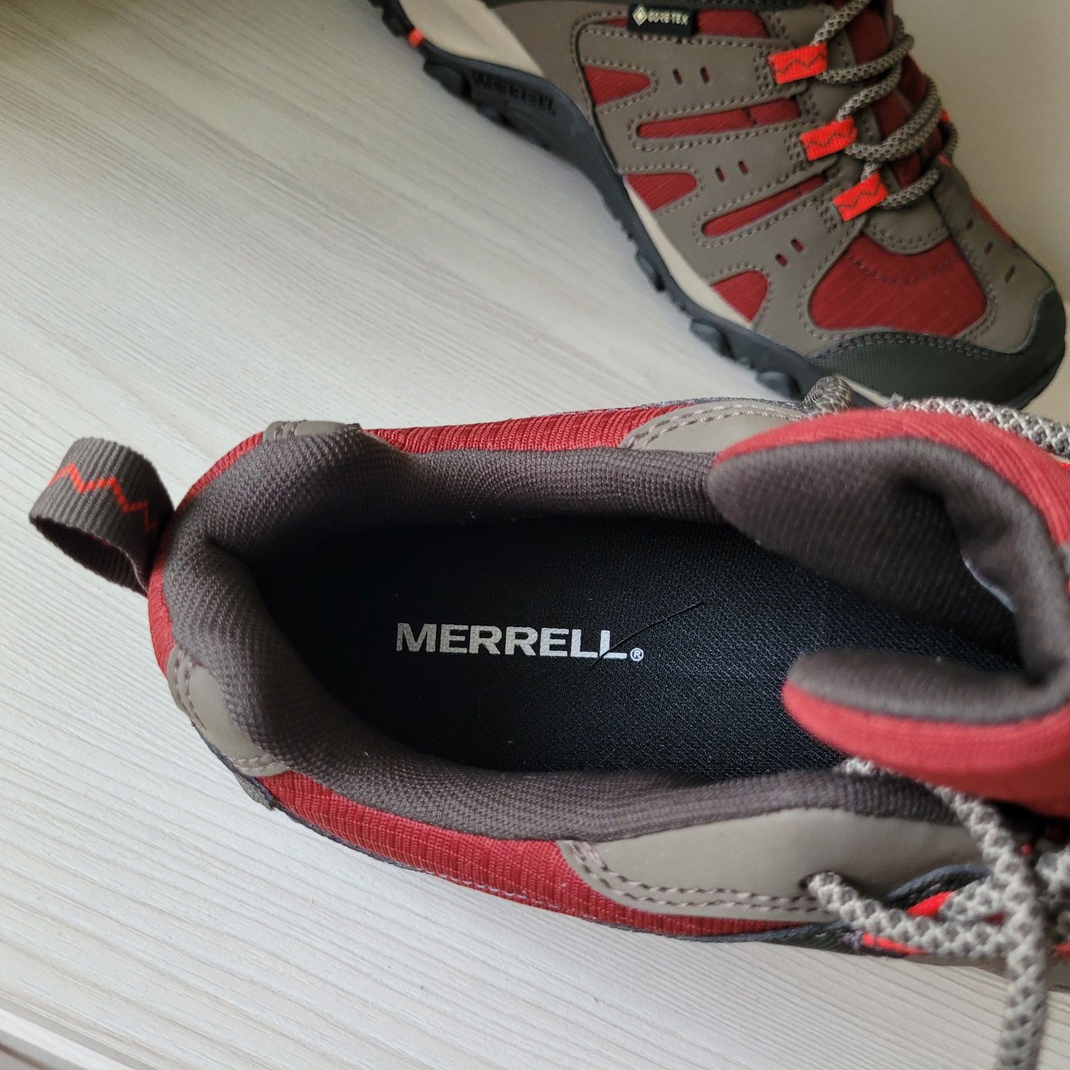 Кросівки Оригінал Merrell gore-tex j036623 рр.45