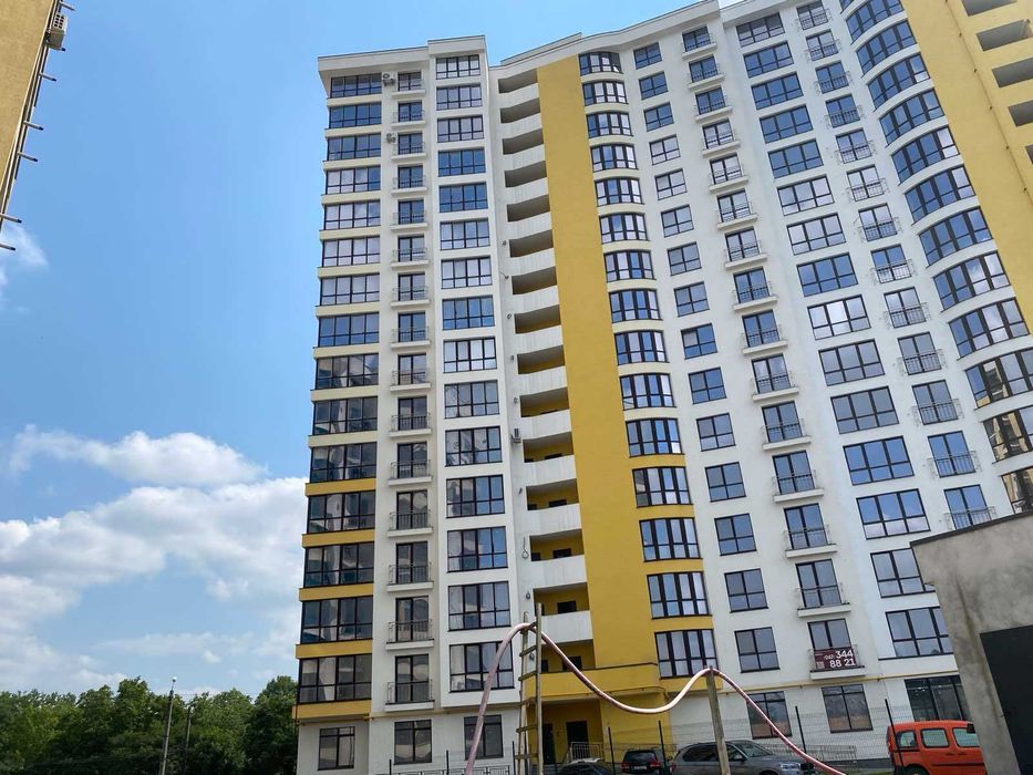 Продаж двокімнатної квартири під чистову обробку