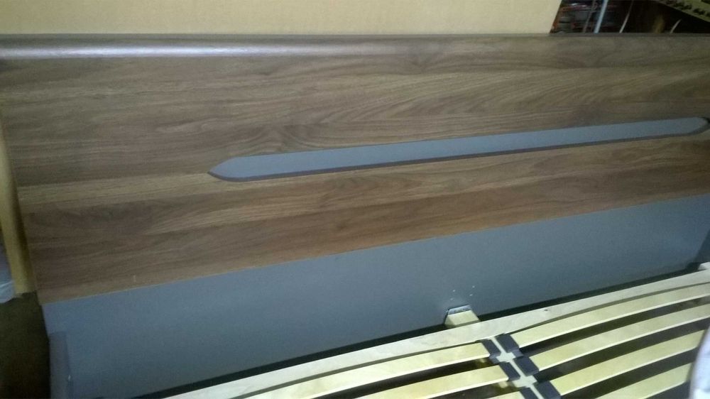 Łóżko podwójne ze stelażem 160/2000