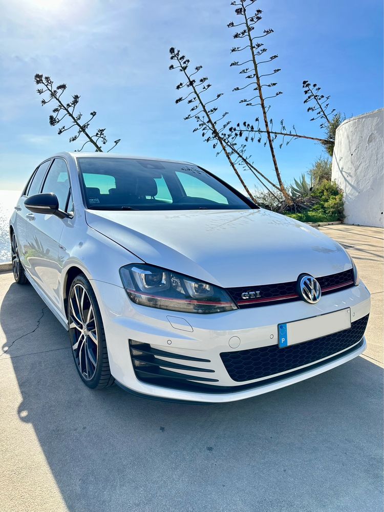 Vw golf 7 gti performance 230cv 2.0 tsi dsg dynaudio keyless historico