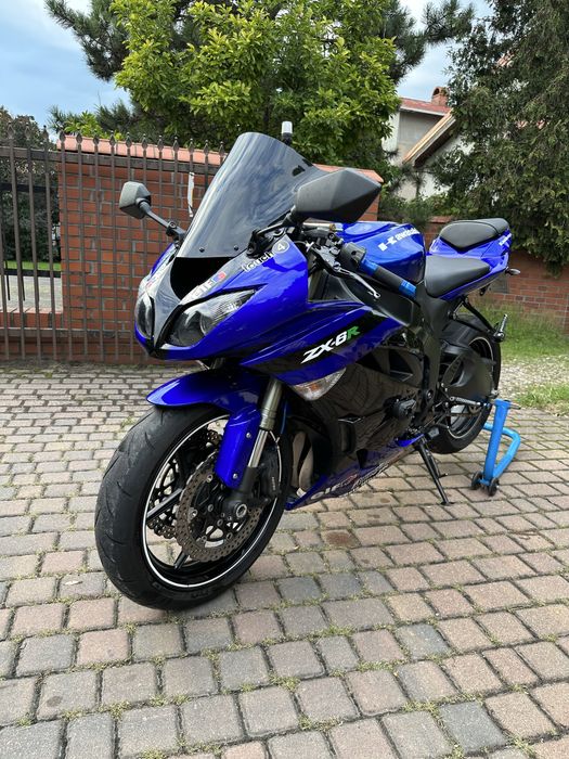 Kawasaki zx6r 600 ninja 2011 lift  636 kAT A