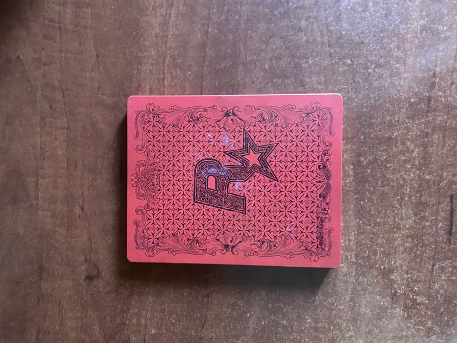 Red Dead Redemption 2 Steelcase