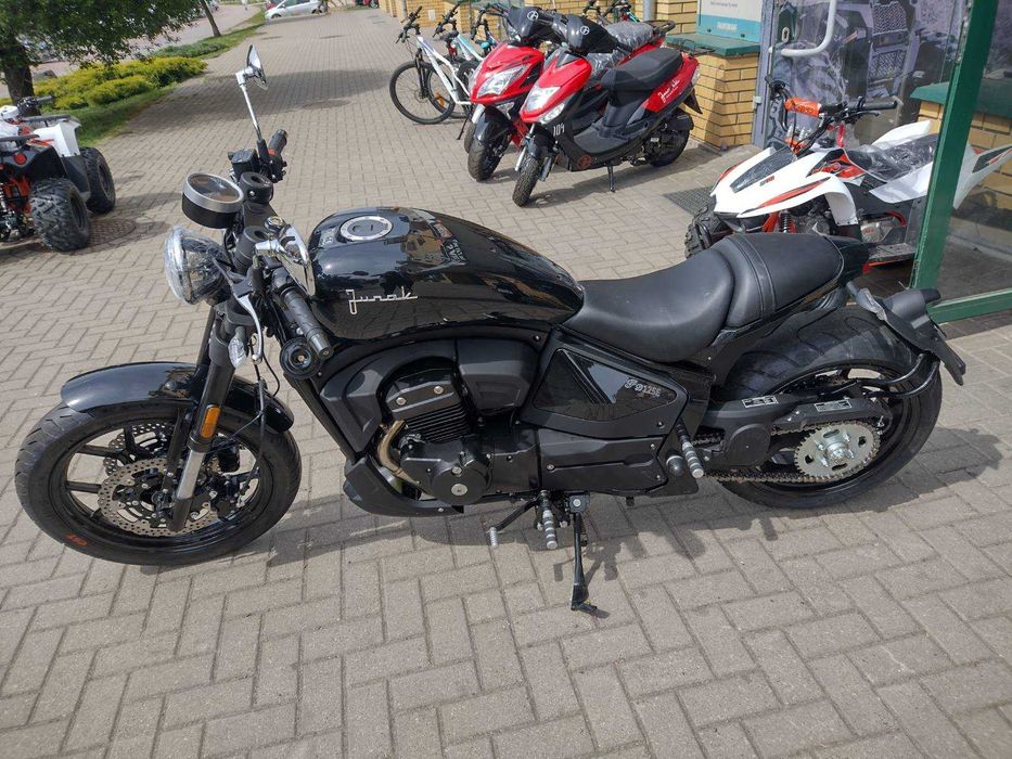NOWY Junak M15 czarny 125 cm3 dostępny od ręki