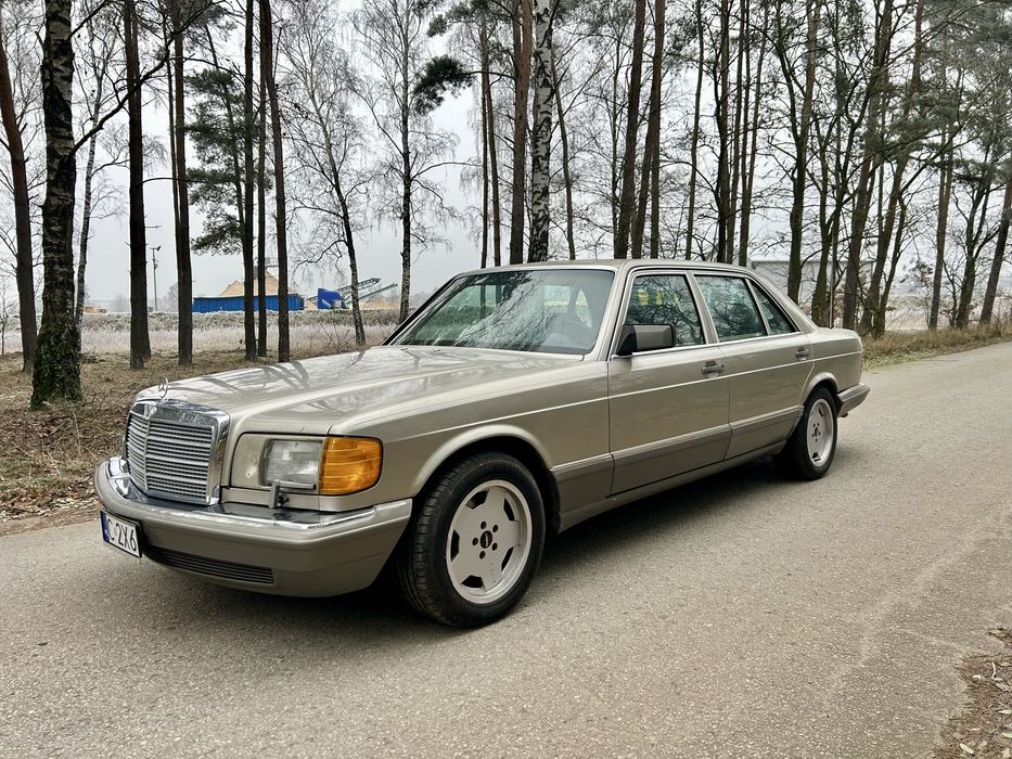 Mercedes-Benz w126 560SEL V8 California 90r.
