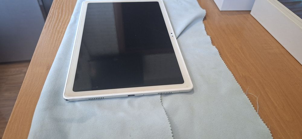 Samsung Galaxy Tab A7 3/32 ГБ. Ідеальний стан,повний комплект.