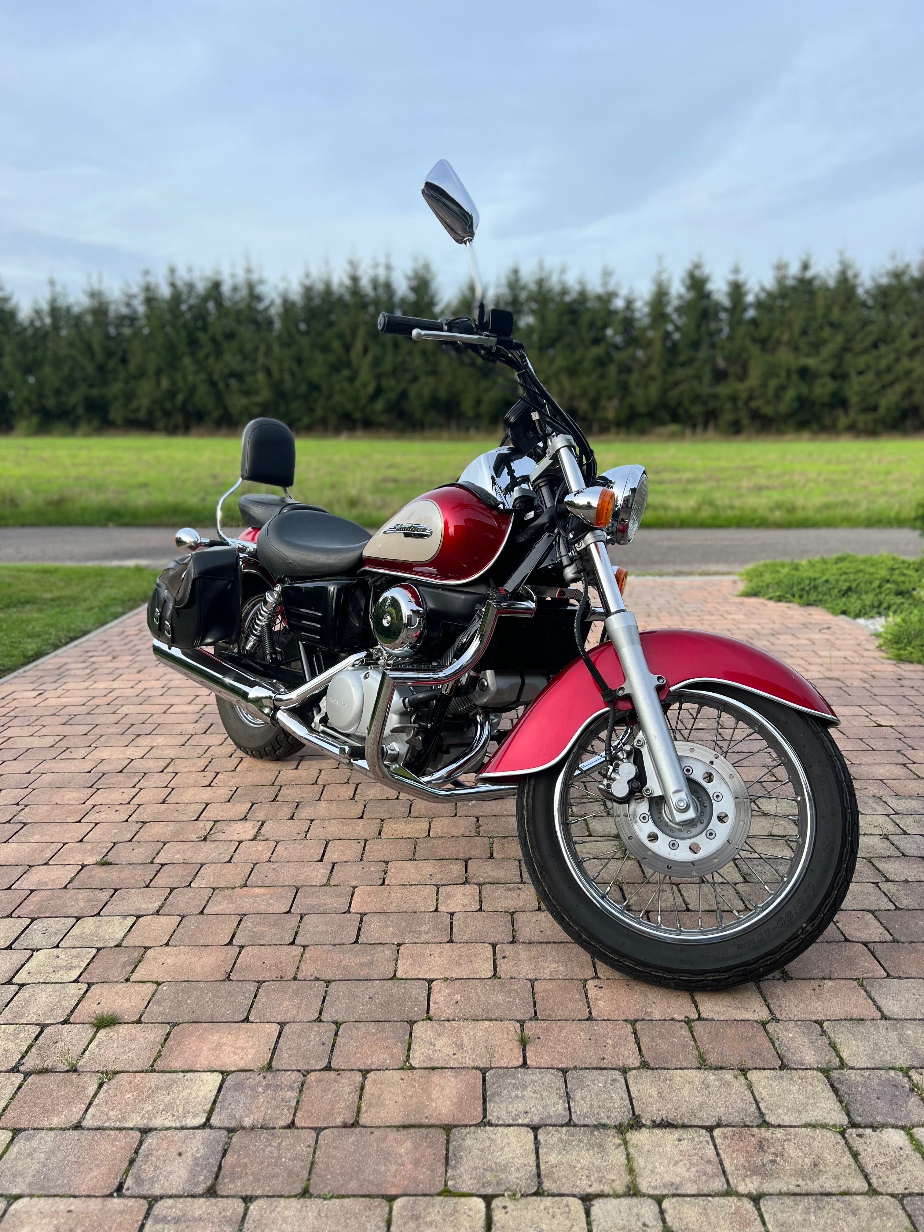 Honda Shadow 125