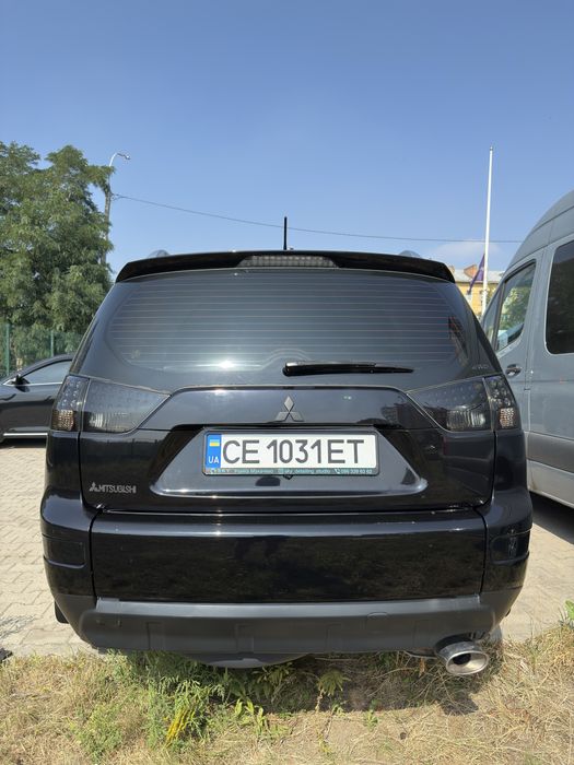 Продам Mitsubishi Outlander XL