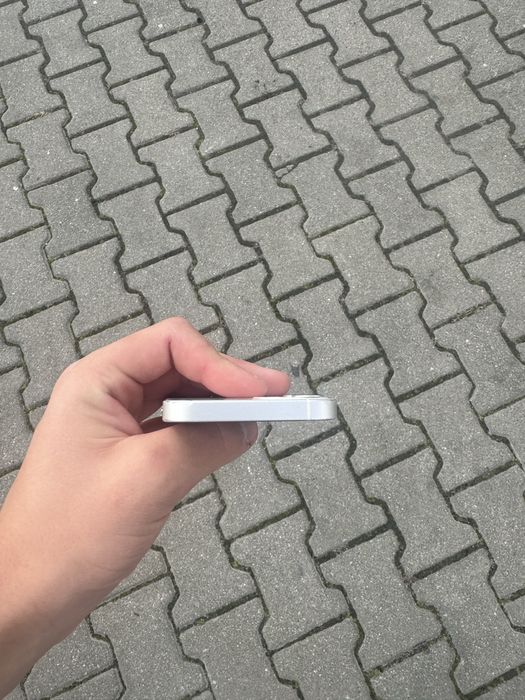 Iphone 12 mini w idealnym stanie