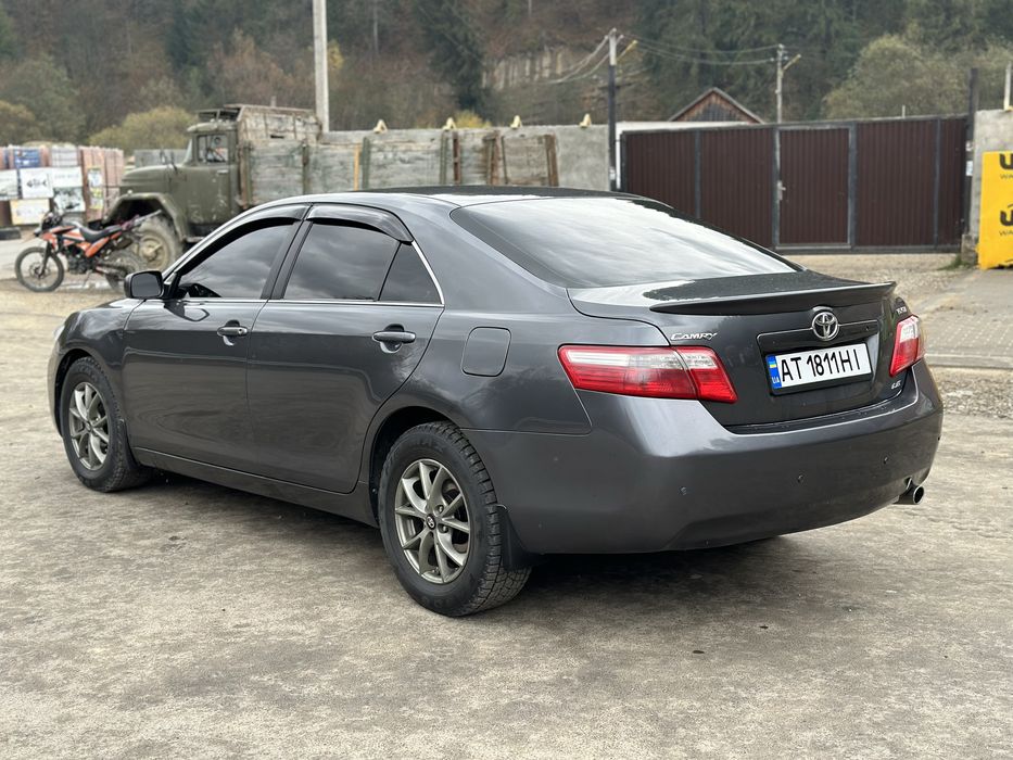 Toyota Camry 40.