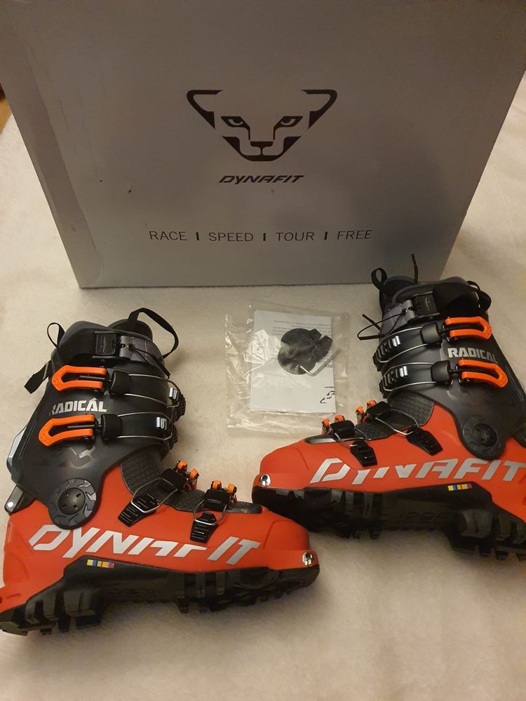 NOWE Buty skiturowe Dynafit Radical rozmiar 26.5 skorupa 296 mm