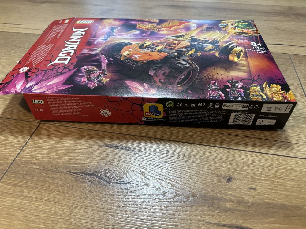 Pudełko od lego Ninjago 71769.