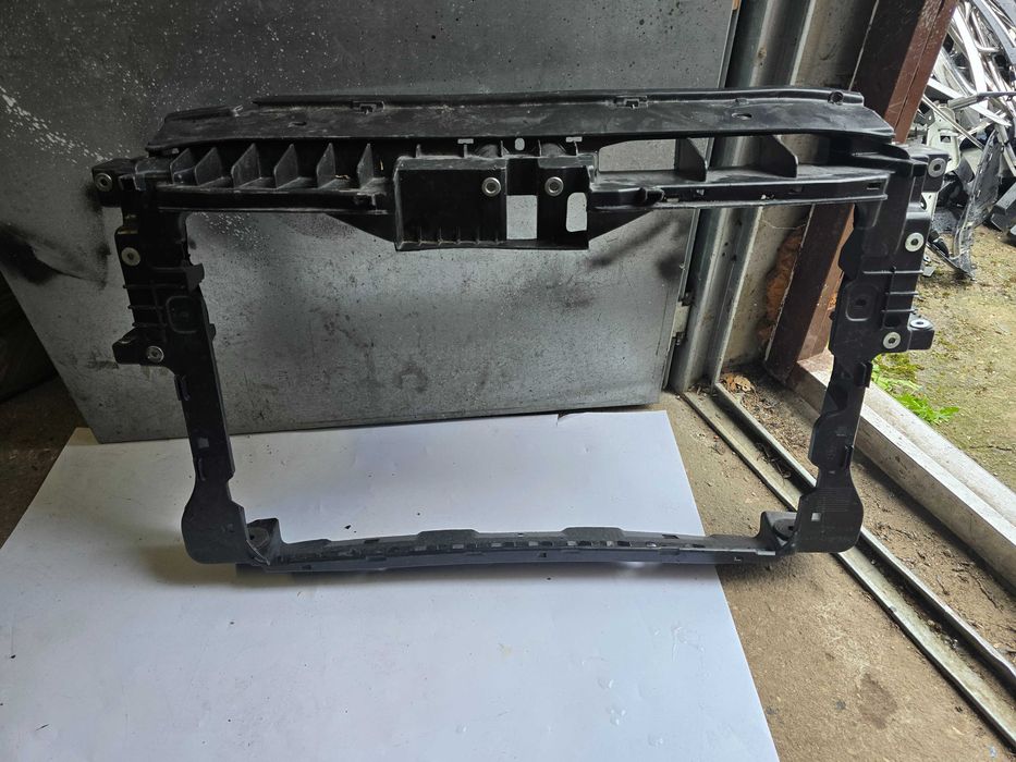 pas przód VW New Beetle 5C