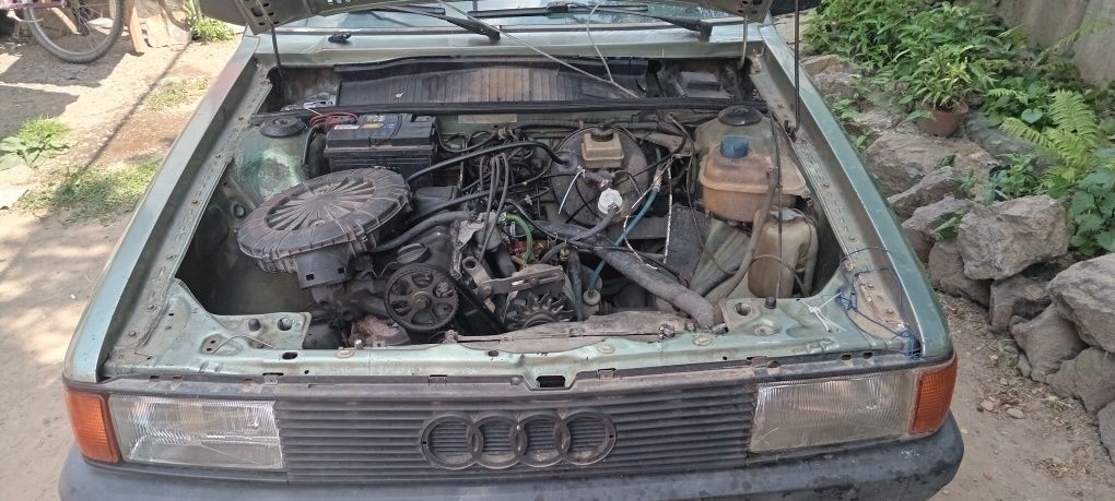 Audi 80 B 2 1.6 бензин