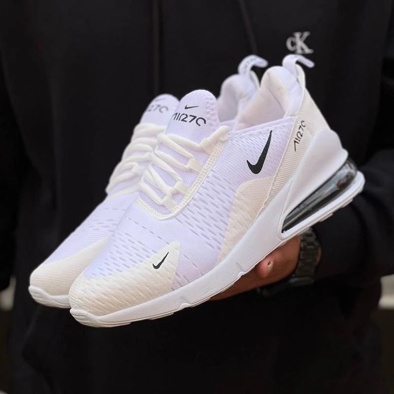 Кросівки Nike Air MAX 270