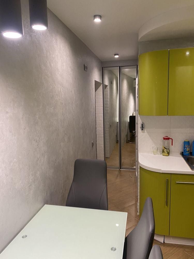 Продам 2к квартиру с ремонтом,  мебелью и техникой