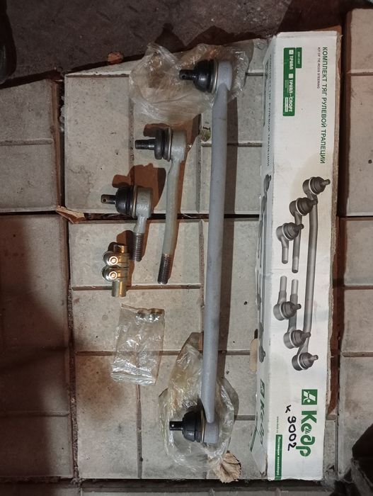 Комплект тяг рульової трапеції