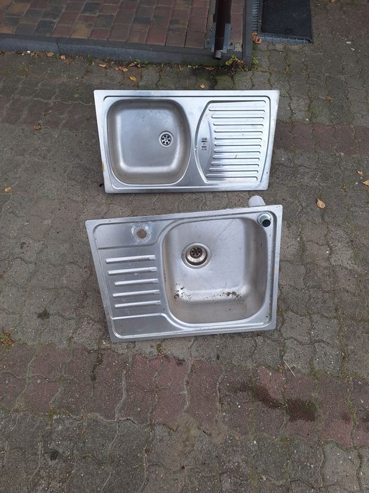 Zlew kuchenny z ociekaczem.