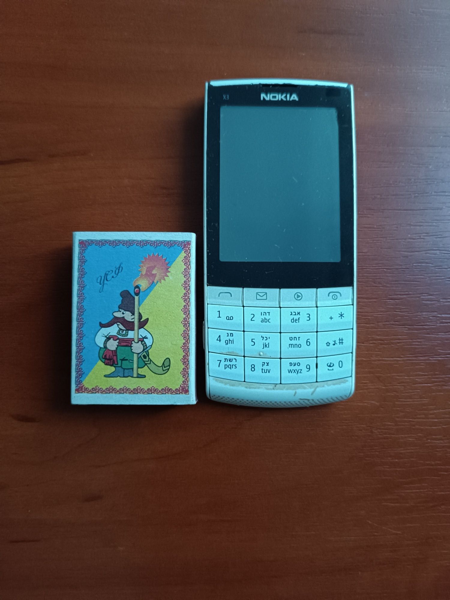 Телефон Nokia X3-02