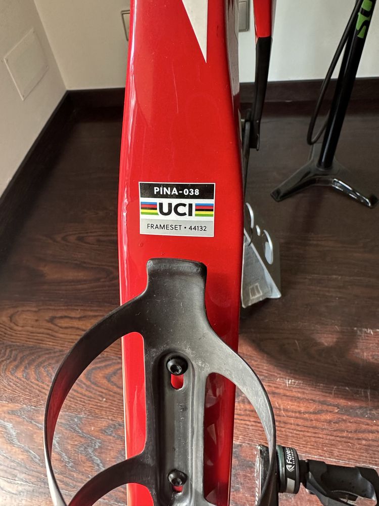 Vendo ou troco Pinarello Dogma F, completa ou sem rodas