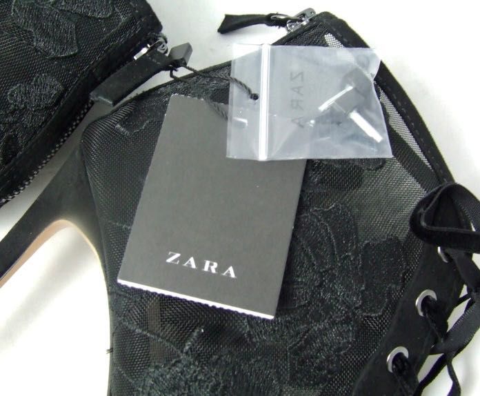 ZARA czarne botki z haftowanymi kwiatami