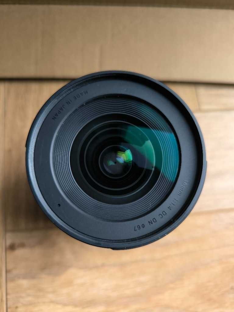 Sigma 16mm f/1.4 DC DN (Sony E-mount)