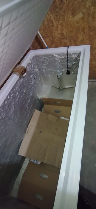 Морозильна камера...