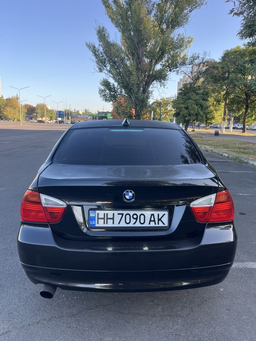 BMW 3e90 2.0  2006