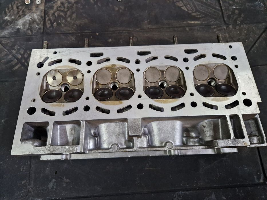 Głowica VW 1.4 16V po kompleksowej regeneracji