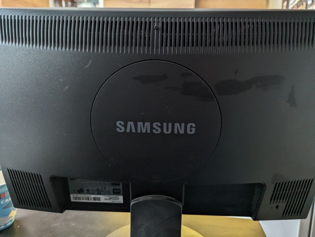 Monitor Samsung SyncMaster master 2243 sn DO NAPRAWY (awaria)