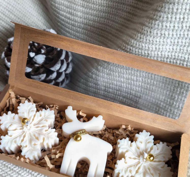 Корпоративні, різдвяні, до свят подарункові набори з соєвих свічок