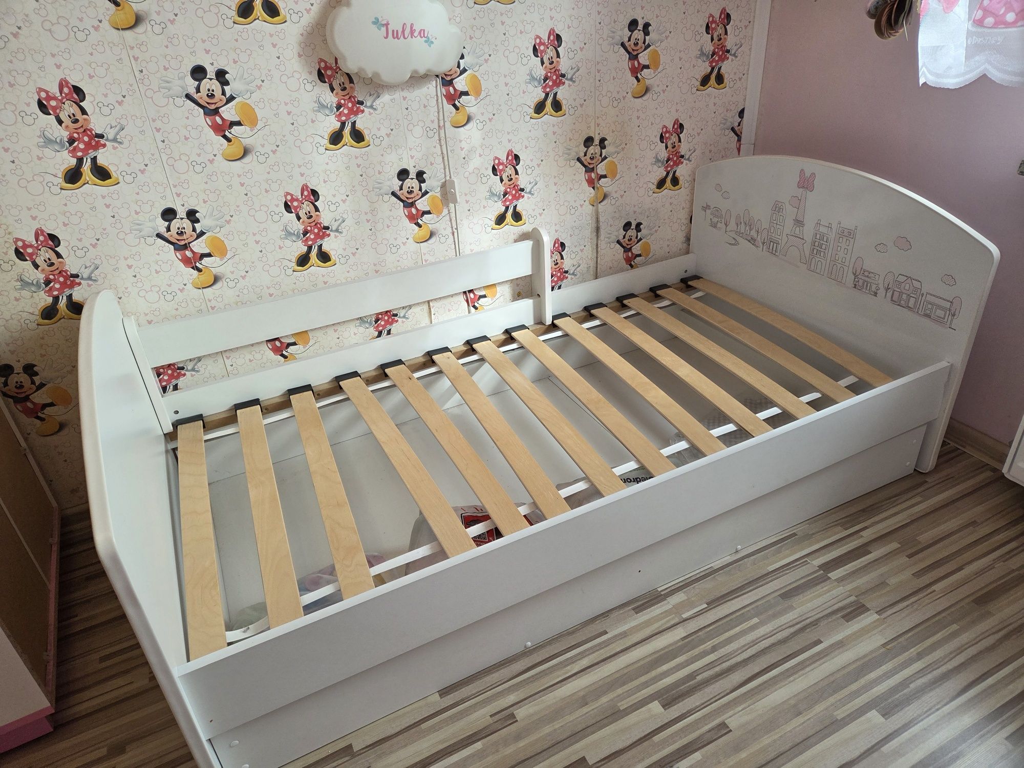 Łóżko dziecięce Myszka Minnie 160x80 z wysuwaną półką
