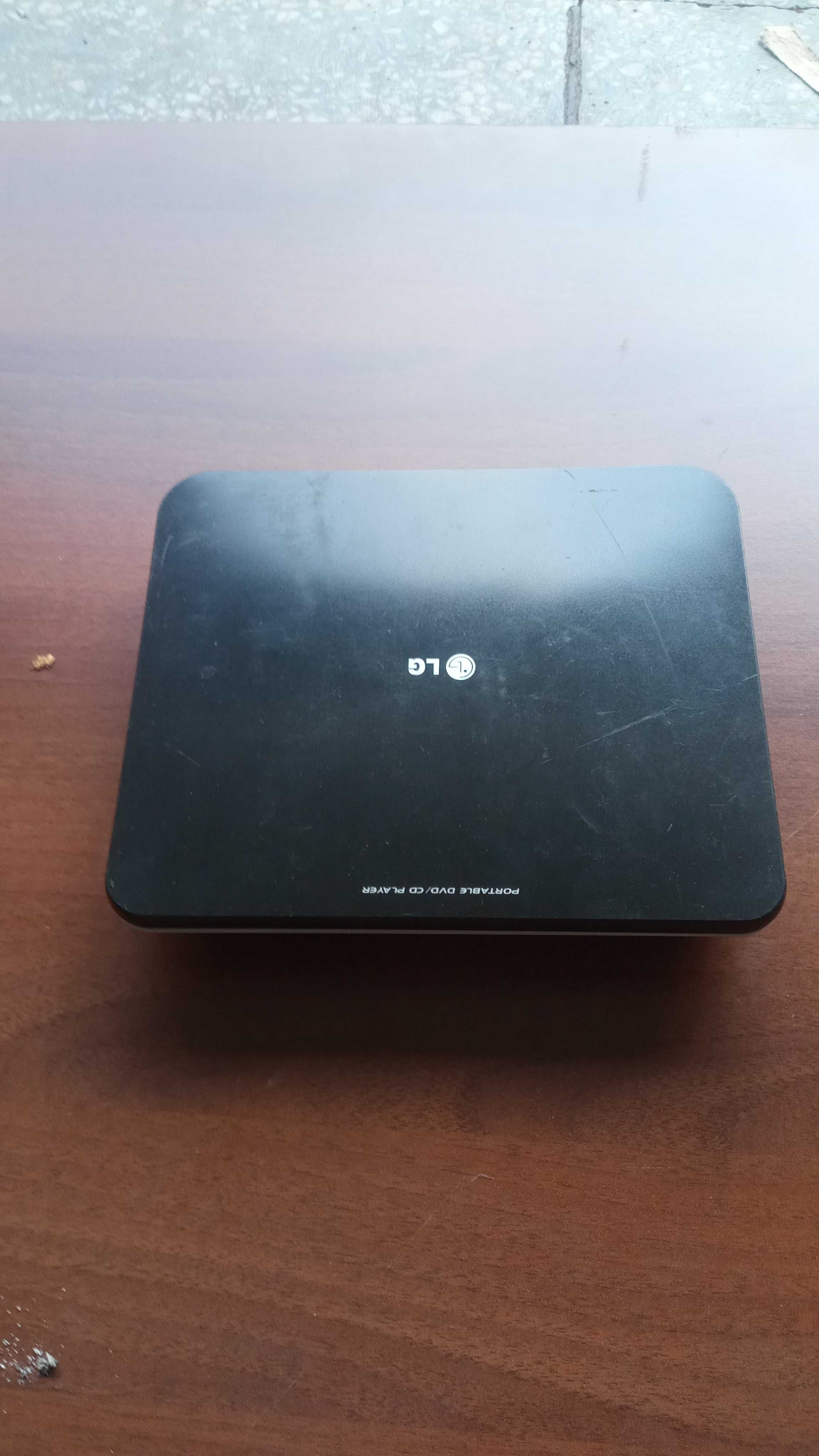 Odtwarzacz do CD LG DP450