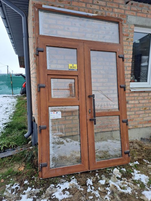 Двері вхідні металопластикові і алюмінієві