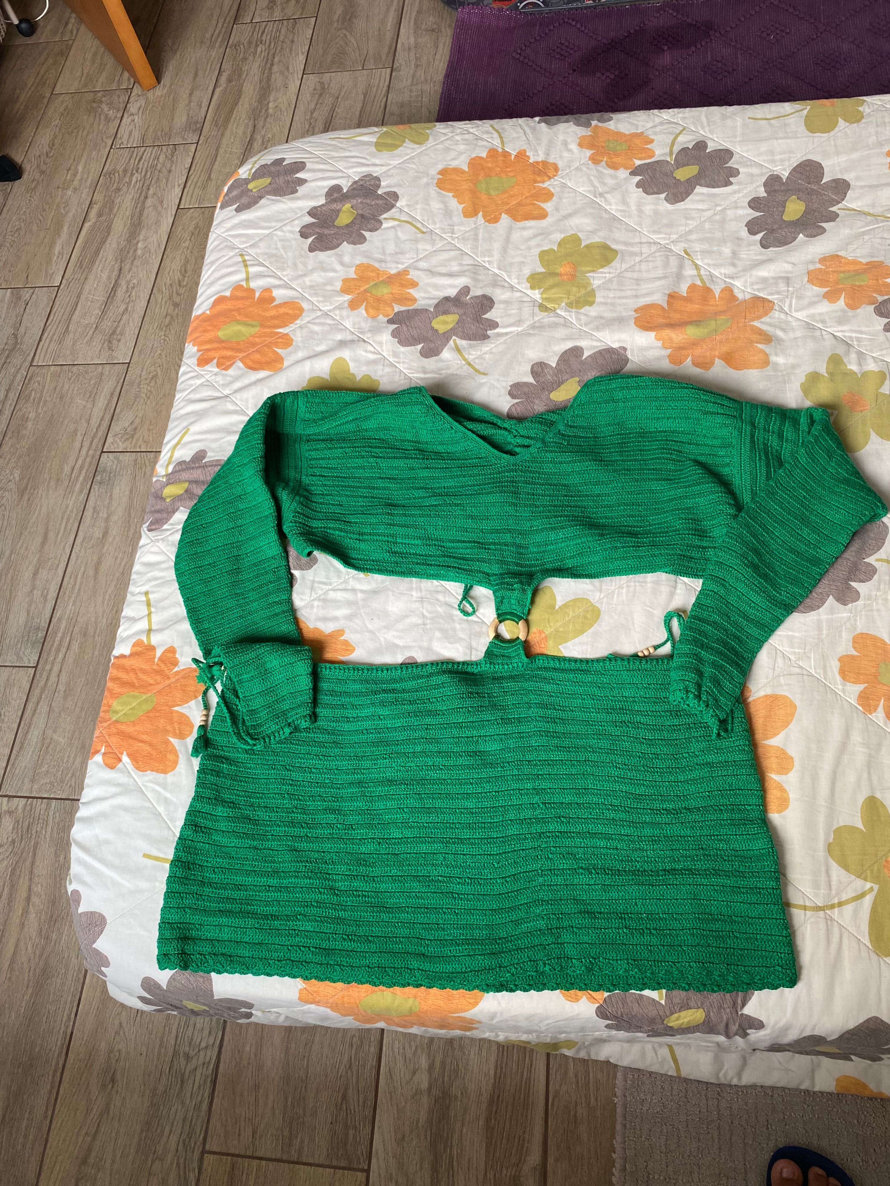 Vestido de crochê novo