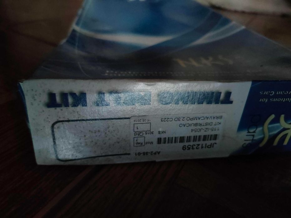 Correia de distribuição + bomba de água