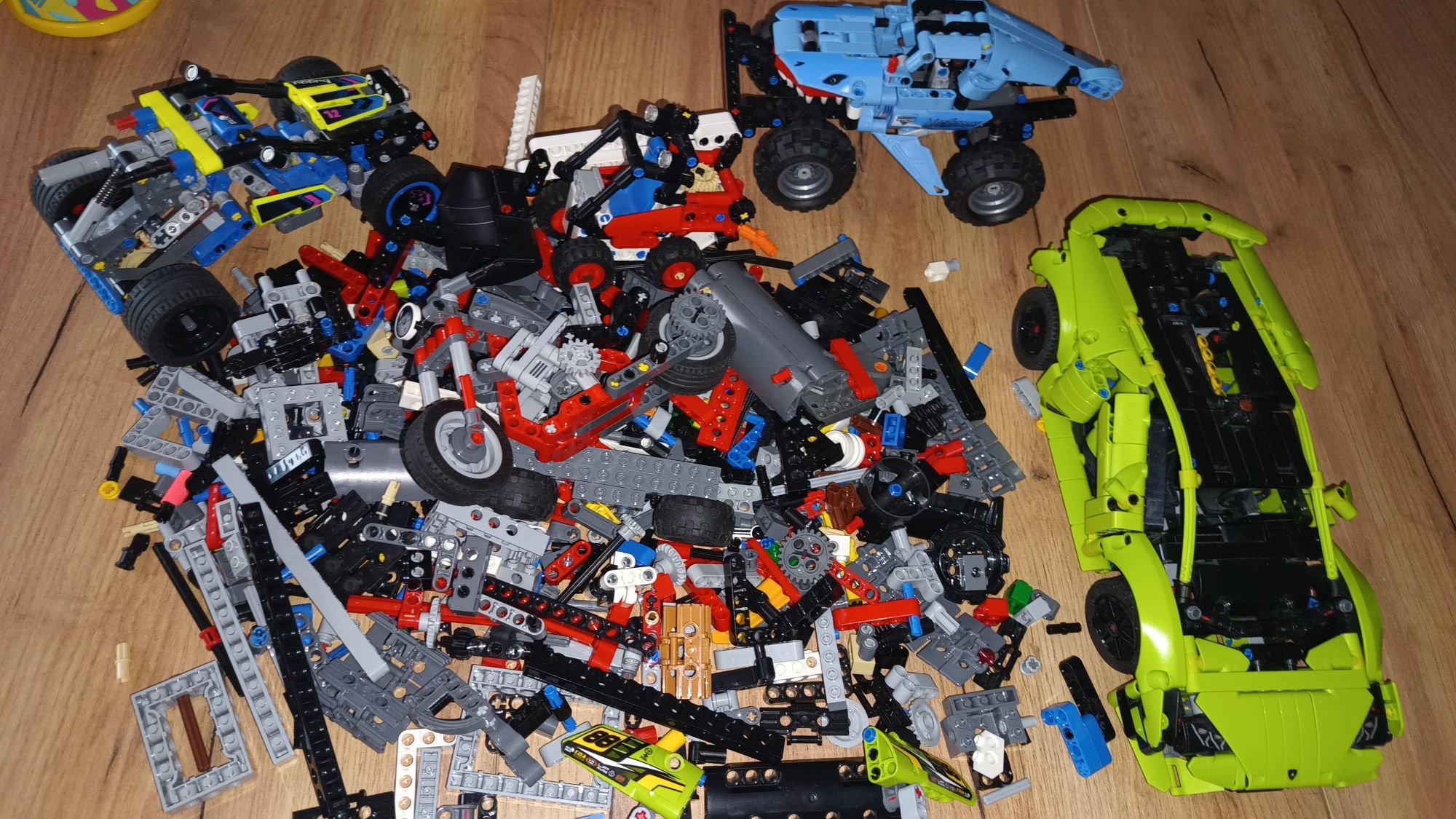 Lego technic 2 kg wyselekcjonowany mix i zestawy