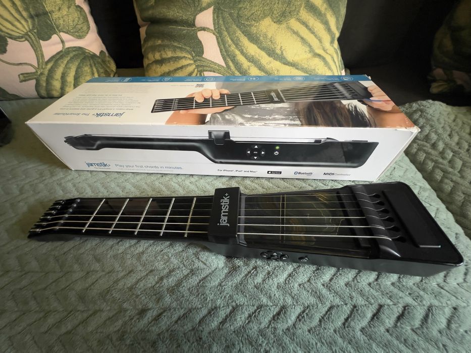 Guitarra MIDI Jamstik+