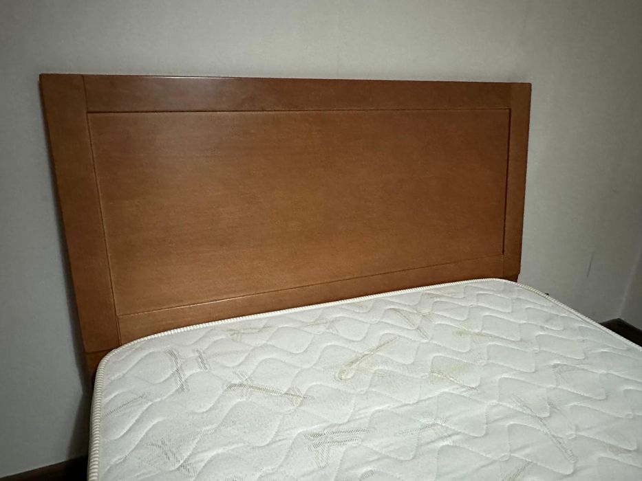 Cama de Faia e colchão