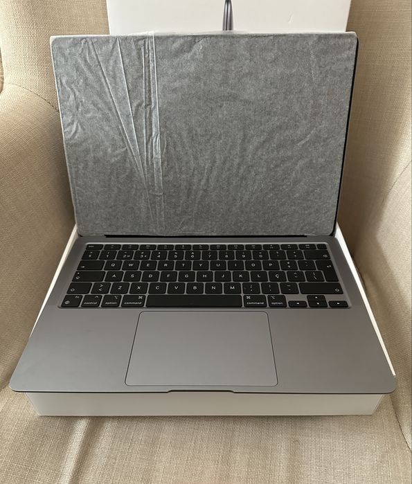 Macbook Air 2020 M1 - Garantia nov/2026