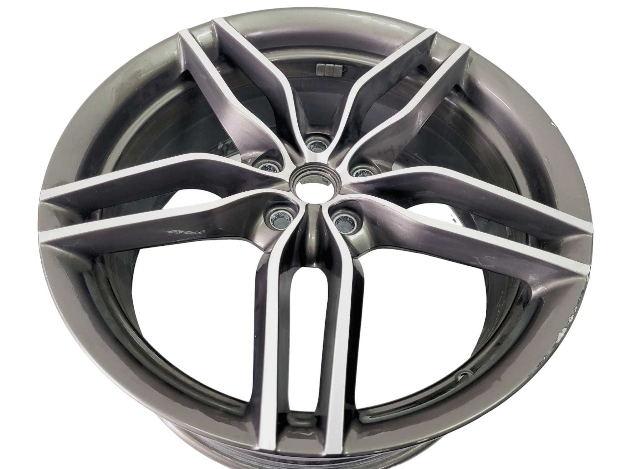 Ferrari FF 599 - felga przednia przód - 275585 - 20 x 8.5 ET 46.5