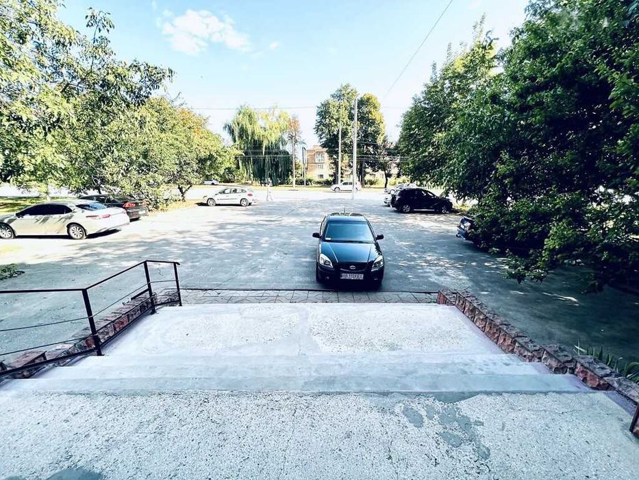 Вінниця, вул. Пирогова 144 (1747m2 \ 790$m2)