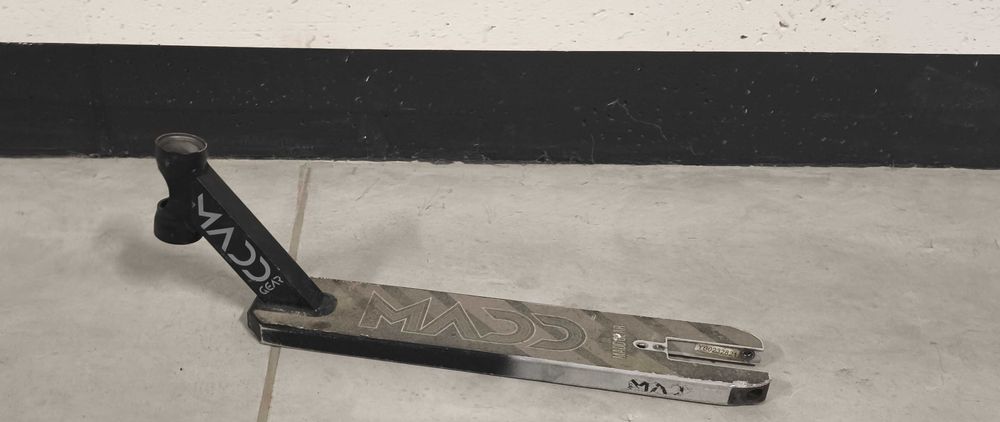 Oryginalny deck mgp do hulajnogi wyczynowej