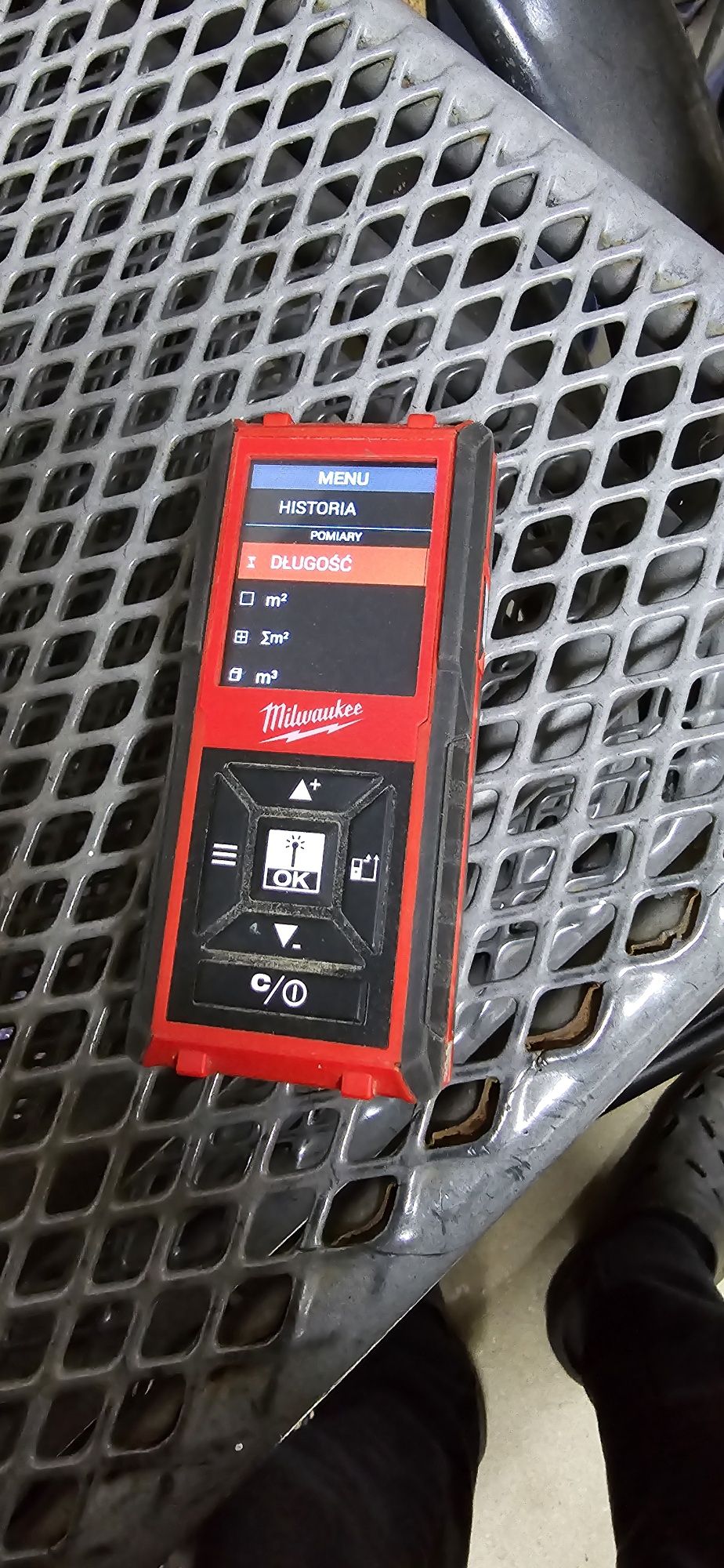 Milwaukee LDM 45 - Dalmierz laserowy 45 m,