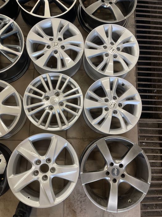 Титанові диски по штучно