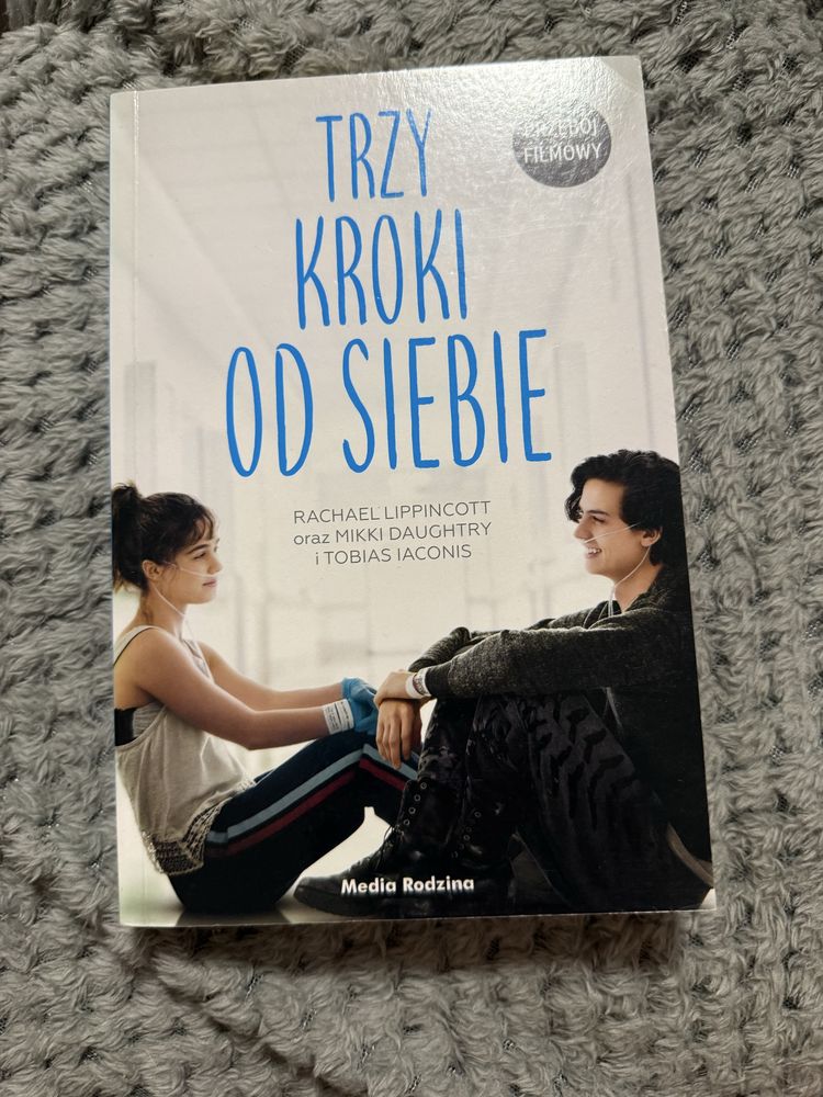 “Trzy Kroki od ciebie”