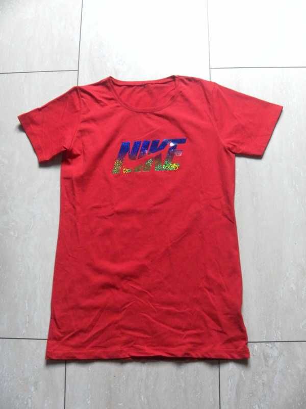 Nowy czerwony t-shirt 36,S bluzka z nadrukiem Nike