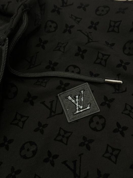 ЖЕНСКИЙ КОСТЮМ LV Кофта/штаны Louis Vuitton 2025 черный люкс осень хит