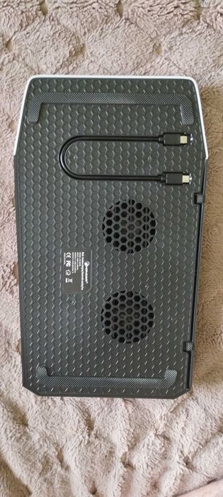 Охолоджуюча підставка для PS5